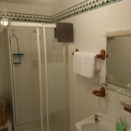 Pensionat Vaughans Pub/accommodation